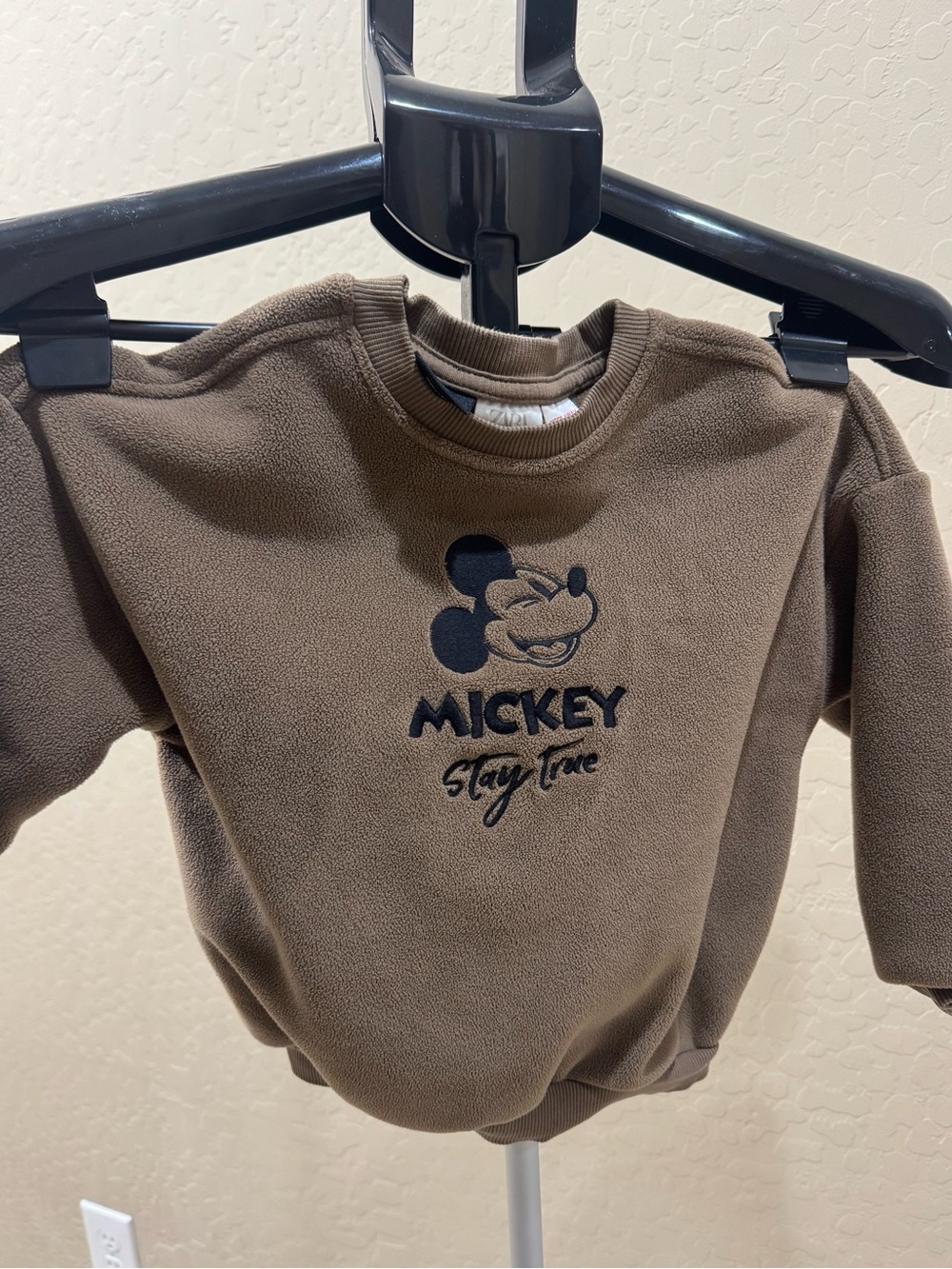Zara Mickey Mouse Sweater – Size 3T
